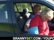80 years old bitch gets screwed in the car