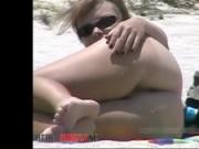 A beach voyeur video of a splendid female body splendid