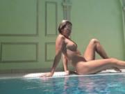 XXXWATER sexy body Mary in the pool