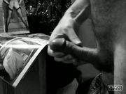 A cock with 2 good cumshots