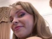 FlexiBecky - Getting naughty in the kitchen