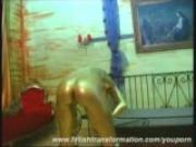 Crazy girl complete painted in gold (clip)