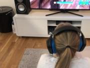 FORTNITE AND FUCK! Cute GAMER GIRL gets fucked while playing FORTNITE BR!