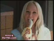 hot chick pranks several guys