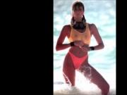 ELLE MACPHERSON NUDE SLIDESHOW