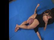 Beauty with strong thighs scissoring guys