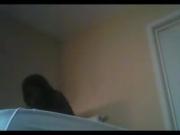 Black Woman in het Bedroom on Hidden Cam