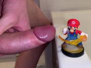 Hotglue: Mario amiibo