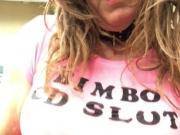 Big Booby Gurl Show Showing Off