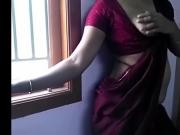 Indian Bhabi Showing Her Assets