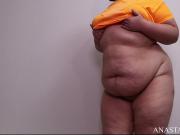 Sexy plump smoothly moves without panties