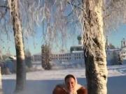 happiness in snow day