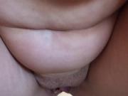 Blondie spendet ihren Sekt