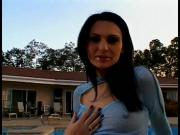 BRUNETTE -bymn