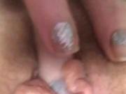 Girlfriend masterbates to orgasm wet pussy
