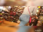 PAWG testicle collapsing Bubble