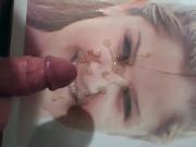 Cumtribute122