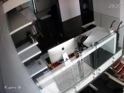 noisy orgasm of a french girl