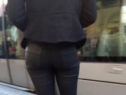 TIGHT ASS CANDID JEANS
