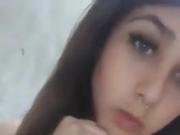 Adorable teen shows her nipples on periscope