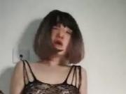 female mask masturbating