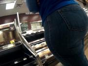 BBW milf heavy booty cheeks stuffed in her jeans