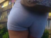 Jovencita en Shorts tremendo Culazo Sexy Jiggly Ass