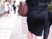 French pawg walking