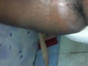 Vidumini squaring ass