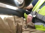 Quick cumshot to bi porn