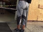 PHAT ASS IN LEGGINGS