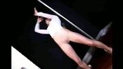 Teen Poledancer