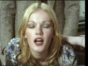Brigitte Lahaie Blondes humides 1978 sc2