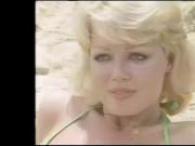 Paul Hogan Show - At The Beach