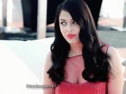 Aishwarya Rai Bachan Hot Cleavage