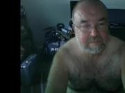 Nice daddy cumming on cam