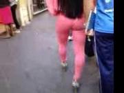 bel culetto a passeggio