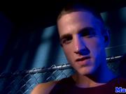 Ripped pornstar jerking his hard cock