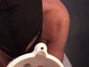 Sborra e piscio per il mio cesso. pissing and cum