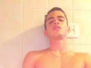 SUPER HOT.... GUY IN THE SHOWER