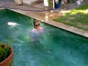 Adoro Piscinas e cachorros