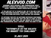 Hotkinkyjo vs Goliath The Biggest Toy Challange