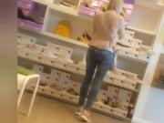 Milf ass in jeans shoe shopping