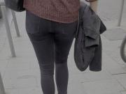 TIGHT SKINNY ASS JEANS CANDID