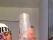 look at his hat