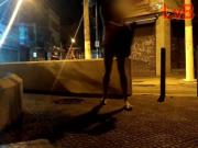 NAKED ON THE STREET SUCKING DUDE