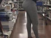 BIG BOOTY CAUGHT SHOPPING IN STORE CANDID