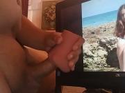 Fucking pussy & seeing photos from sexy latina like a loser