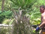 Muscular straight top assfucking the gardener