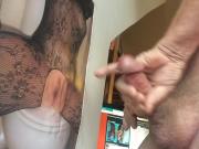 Akki chut rubbing